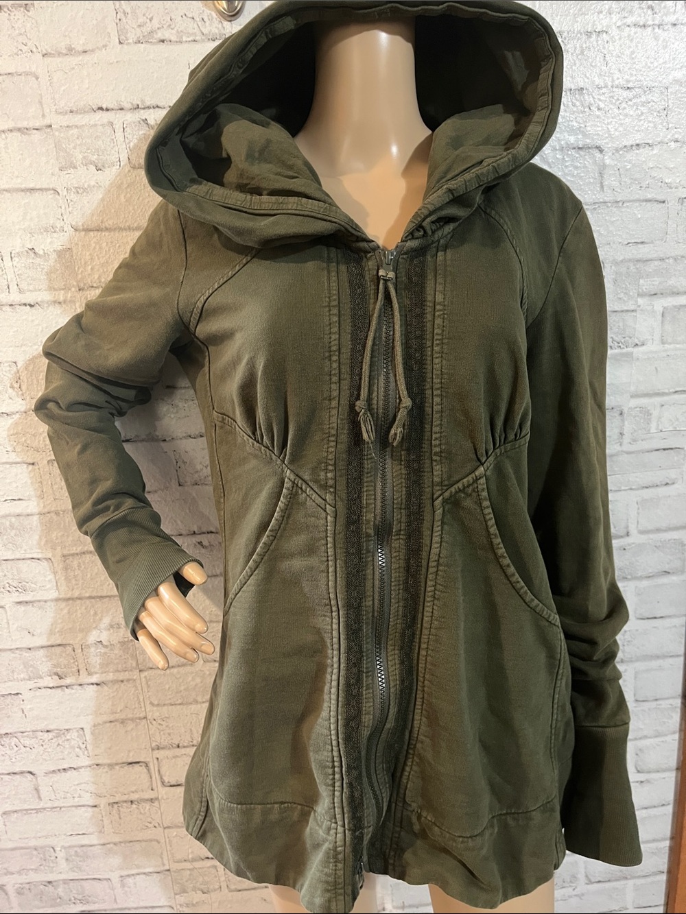 Prairie underground olive green cloak sweatshirt
